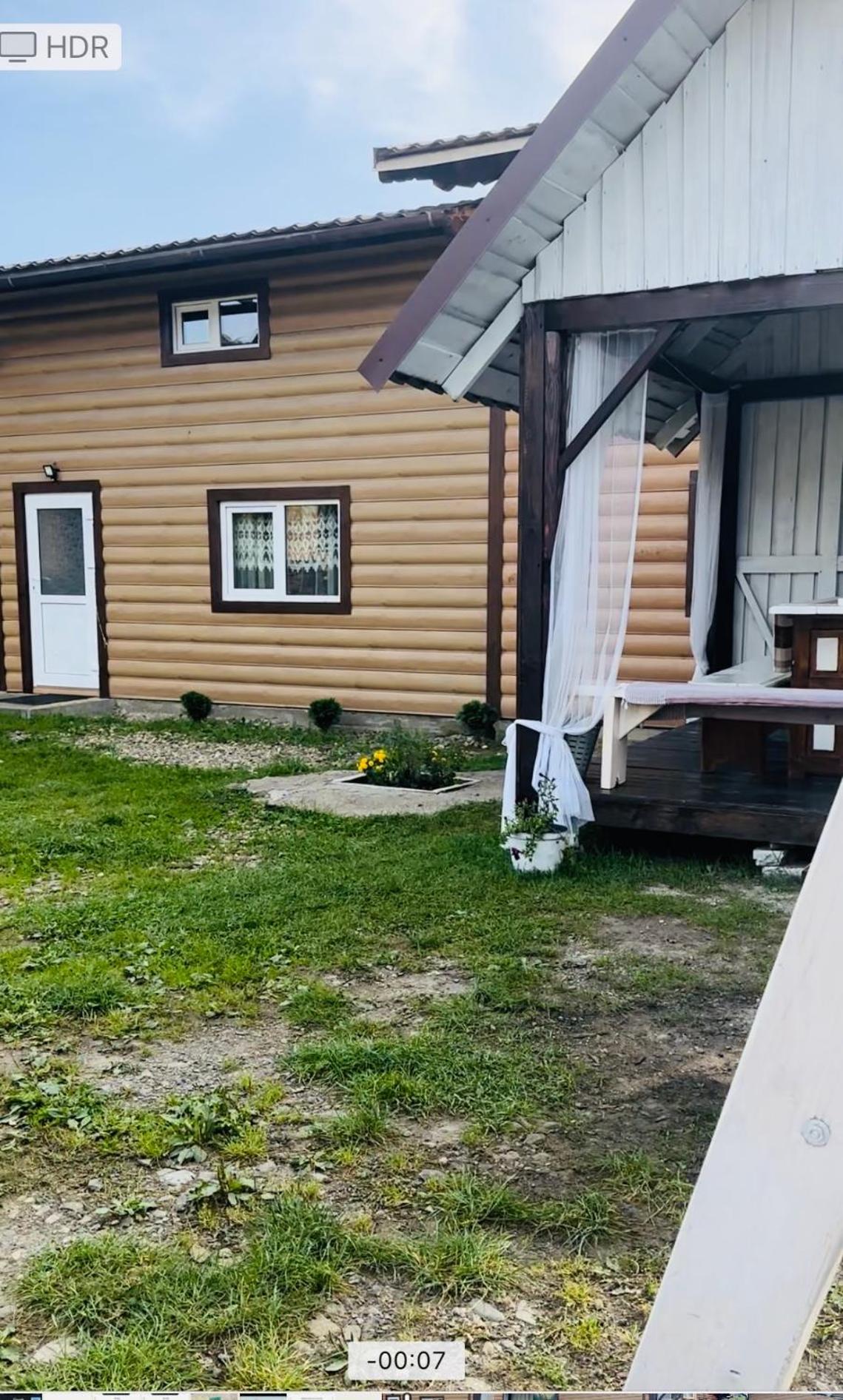 Садиба Дерев*Яна Хата Verkhovyna Exterior photo